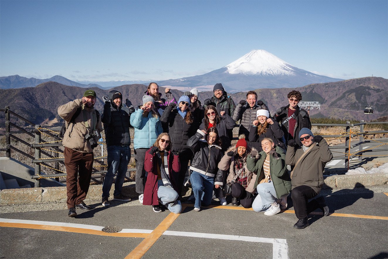 Japan_group_mountain